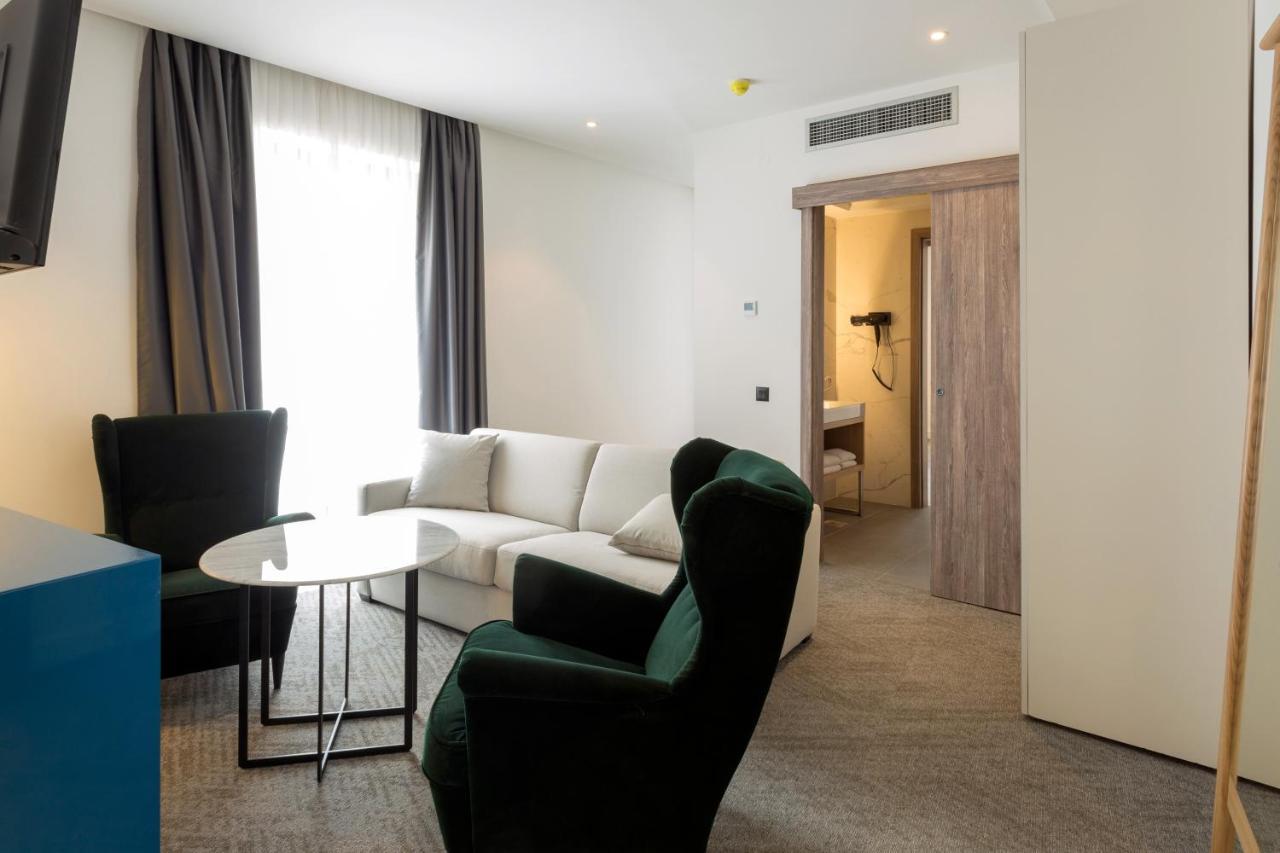 Hotel Mir ズラティボール エクステリア 写真
