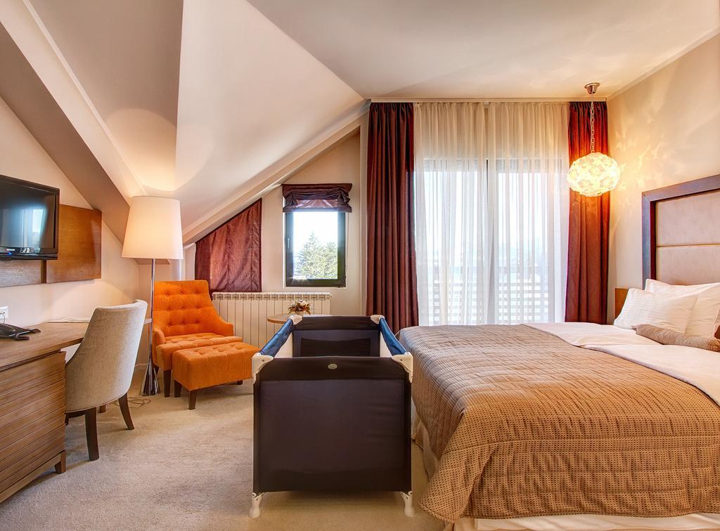 Hotel Mir ズラティボール エクステリア 写真
